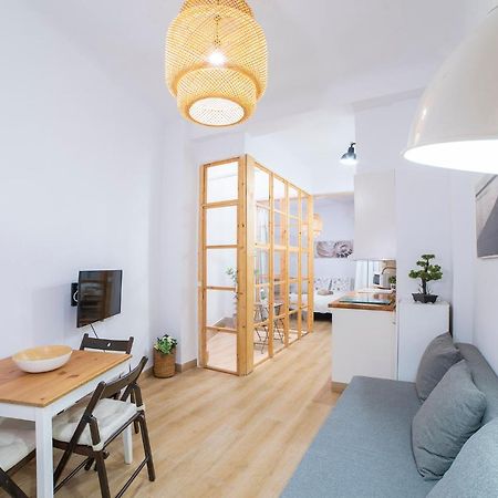 Lovely Apartment Malaga Center Luaran gambar